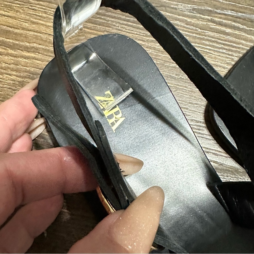 Zara black leather gladiator sandals size 6.5 - Picture 2 of 10